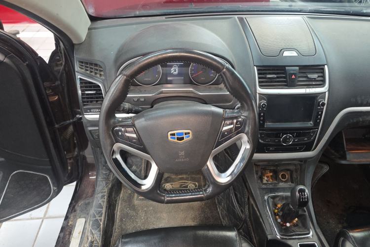Used Geely Auto Emgrand 2016 Sedan 1.5L Manual Upward Edition Steering Wheel
