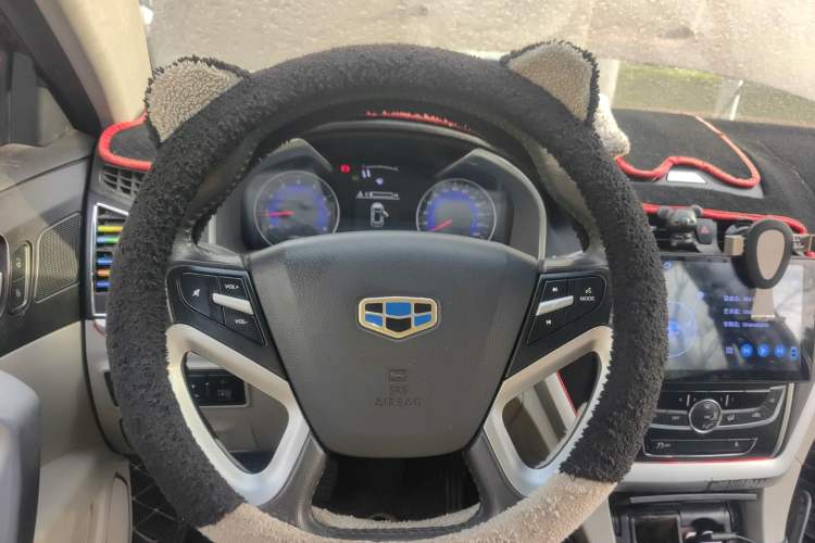 Used Geely Auto Emgrand 2016 Sedan 1.5L Manual Luxury Model Steering Wheel