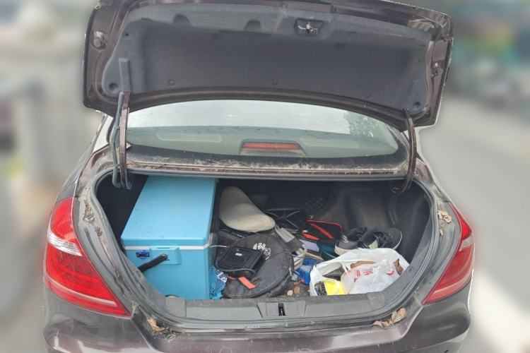 Used Geely Auto Emgrand 2016 Sedan 1.5L Manual Upward Edition Trunk