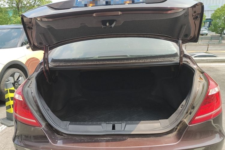 Used Geely Auto Emgrand 2016 Sedan 1.5L Manual Luxury Model Trunk