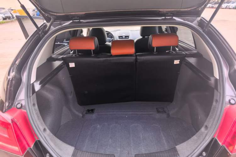 Used Geely Auto Emgrand 2016 Hatchback RS 1.5L Manual - Upward Edition Trunk