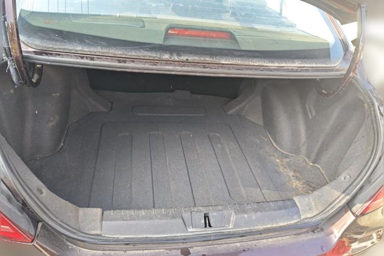 Used Geely Auto Emgrand 2016 Sedan 1.5L Manual Upward Edition Trunk