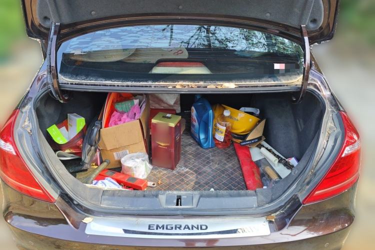 Used Geely Auto Emgrand 2016 Sedan 1.3T CVT Upward Edition Trunk