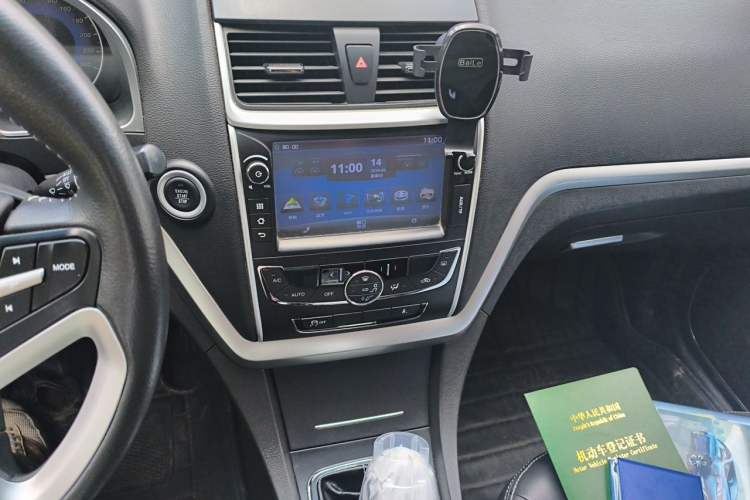 Used Geely Auto Emgrand 2016 Hatchback RS 1.5L Manual - Upward Edition Audio And AC Panel