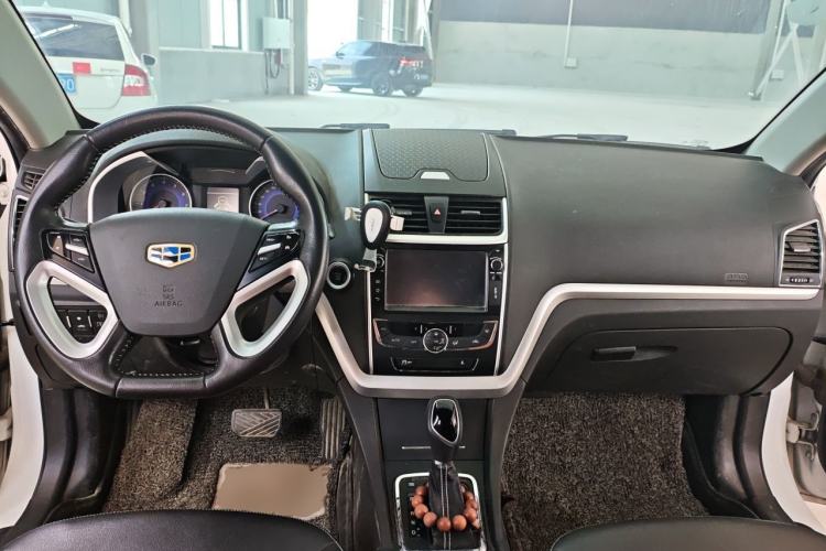 Used Geely Auto Emgrand 2016 Hatchback RS 1.5L CVT Upward Edition Center Console