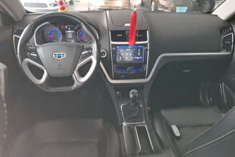 Used Geely Auto Emgrand 2016 Sedan 1.5L Manual Upward Edition Center Console