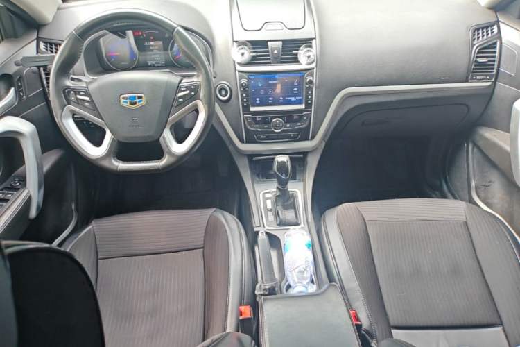 Used Geely Auto Emgrand 2016 Sedan 1.5L CVT Upward Version Center Console