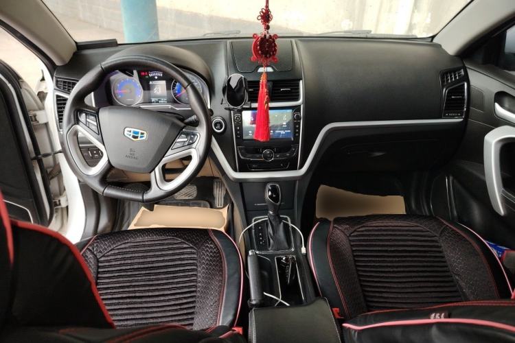 Used Geely Auto Emgrand 2016 Sedan 1.5L CVT Upward Version Center Console