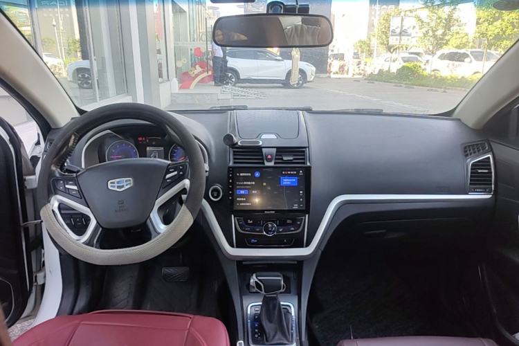 Used Geely Auto Emgrand 2016 Sedan 1.5L CVT Upward Version Center Console