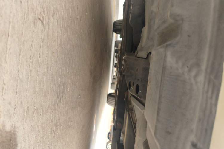 Used Geely Auto Emgrand 2016 Sedan 1.5L CVT Upward Version Chassis Front