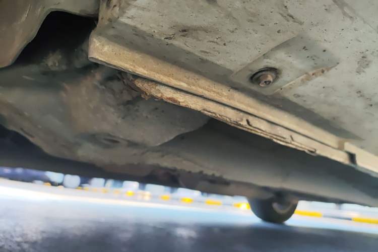 Used Geely Auto Emgrand 2016 Sedan 1.5L Manual Upward Edition Chassis Front Left