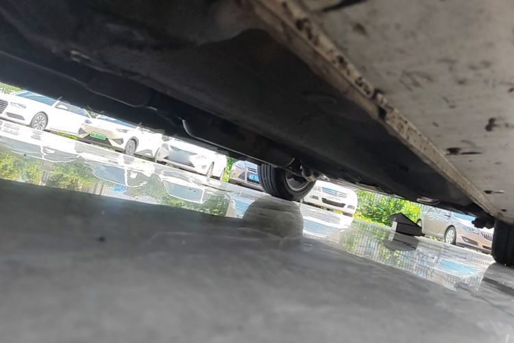 Used Geely Auto Emgrand 2016 Sedan 1.5L CVT Upward Version Chassis Front Left