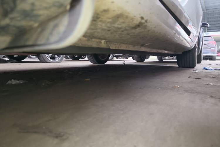 Used Geely Auto Emgrand 2016 Sedan 1.5L CVT Upward Version Chassis Front Left