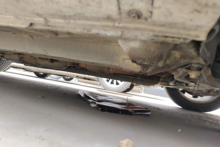 Used Geely Auto Emgrand 2016 Sedan 1.5L Manual Upward Edition Chassis Front Right