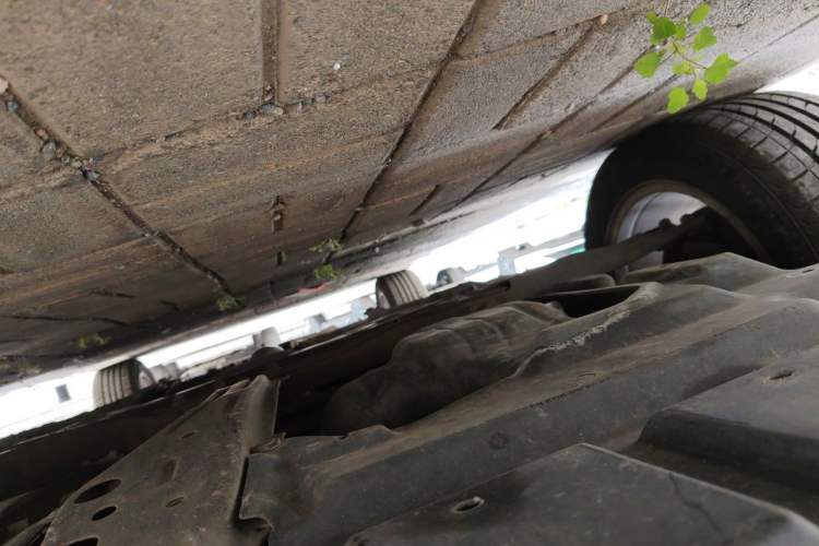 Used Geely Auto Emgrand 2016 Sedan 1.5L CVT Upward Version Chassis Front