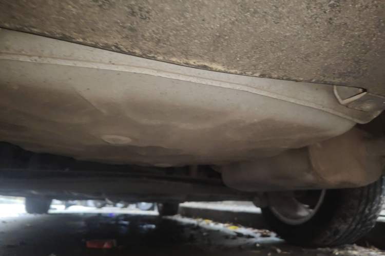 Used Geely Auto Emgrand 2016 Sedan 1.5L Manual Upward Edition Chassis Rear