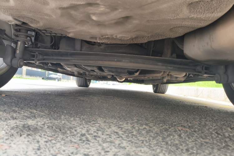 Used Geely Auto Emgrand 2016 Sedan 1.3T CVT Upward Edition Chassis Rear