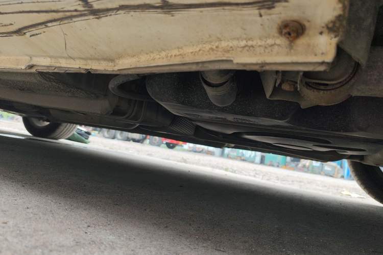 Used Geely Auto Emgrand 2016 Sedan 1.5L Manual Upward Edition Chassis Rear Left
