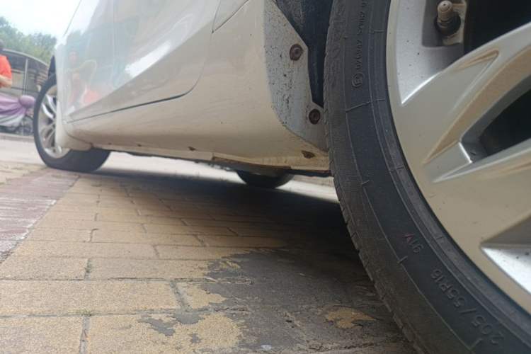 Used Geely Auto Emgrand 2016 Sedan 1.3T CVT Upward Edition Chassis Rear Left