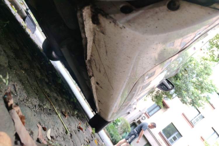 Used Geely Auto Emgrand 2016 Sedan 1.5L Manual Upward Edition Chassis Rear Right