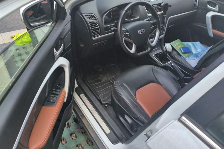 Used Geely Auto Emgrand 2016 Hatchback RS 1.5L Manual - Upward Edition Driver Seat