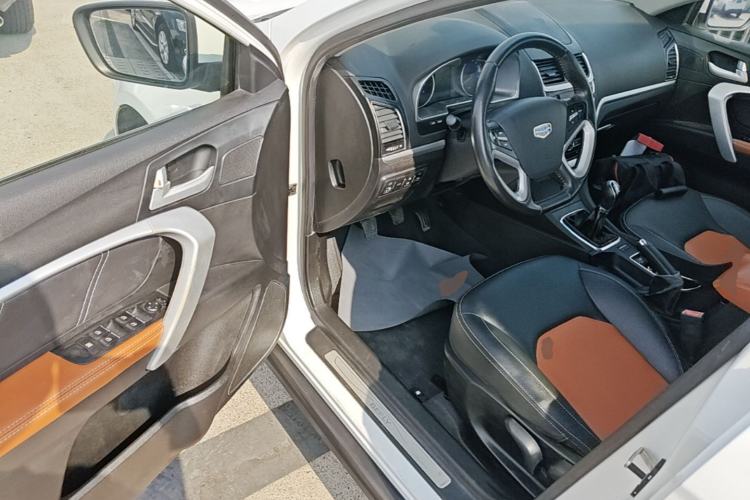 Used Geely Auto Emgrand 2016 Hatchback RS 1.5L Manual - Upward Edition Driver Seat