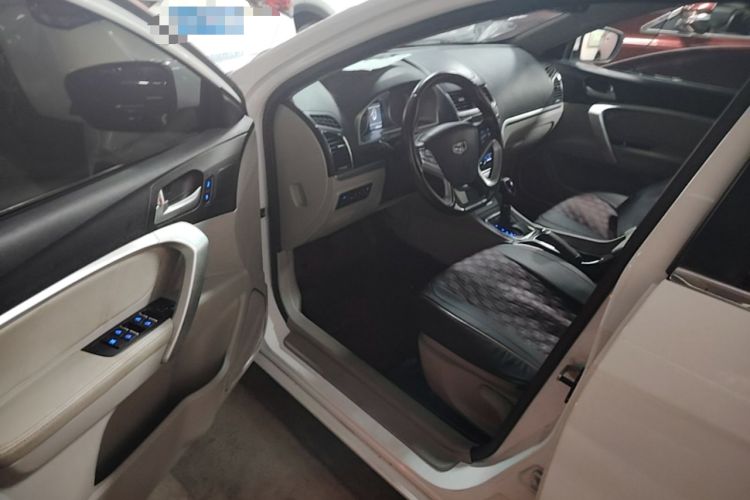 Used Geely Auto Emgrand 2016 Sedan 1.5L CVT Luxury Model Driver Seat