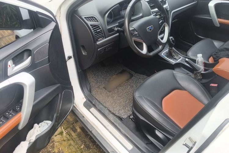 Used Geely Auto Emgrand 2016 Hatchback RS 1.5L CVT Upward Edition Driver Seat