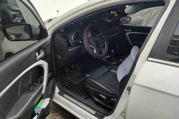 Used Geely Auto Emgrand 2016 Sedan 1.5L Manual Upward Edition Driver Seat