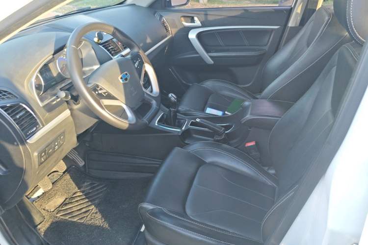 Used Geely Auto Emgrand 2016 Sedan 1.5L Manual Upward Edition Driver Seat