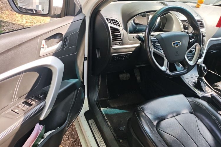 Used Geely Auto Emgrand 2016 Sedan 1.5L CVT Upward Version Driver Seat