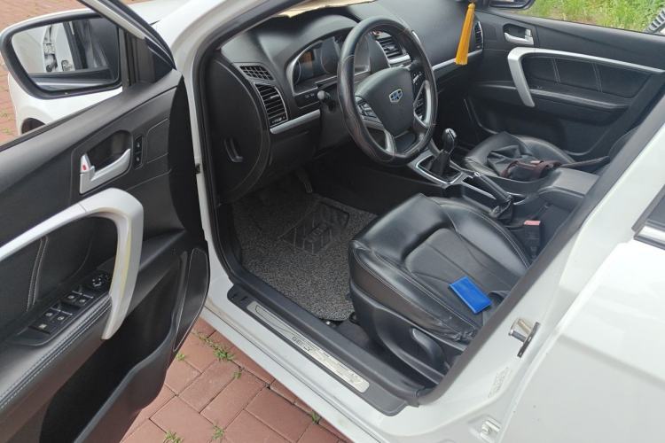 Used Geely Auto Emgrand 2016 Sedan 1.5L Manual Upward Edition Driver Seat