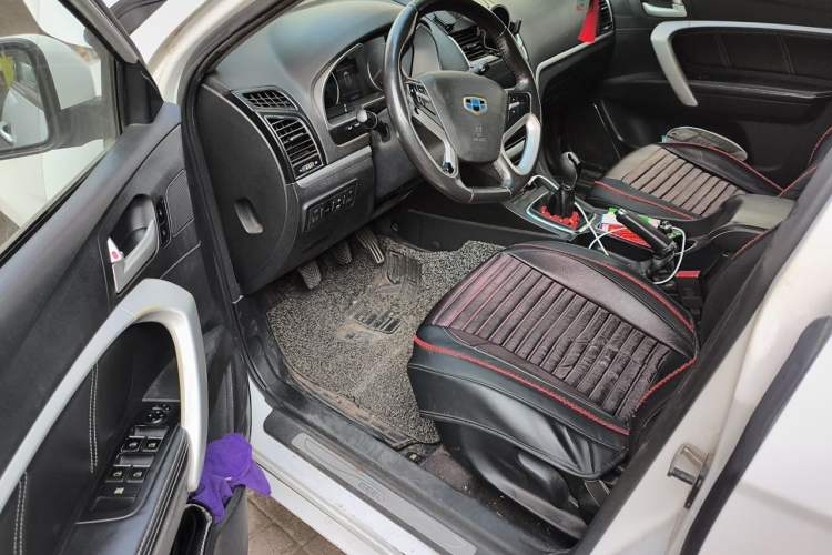Used Geely Auto Emgrand 2016 Sedan 1.5L Manual Upward Edition Driver Seat