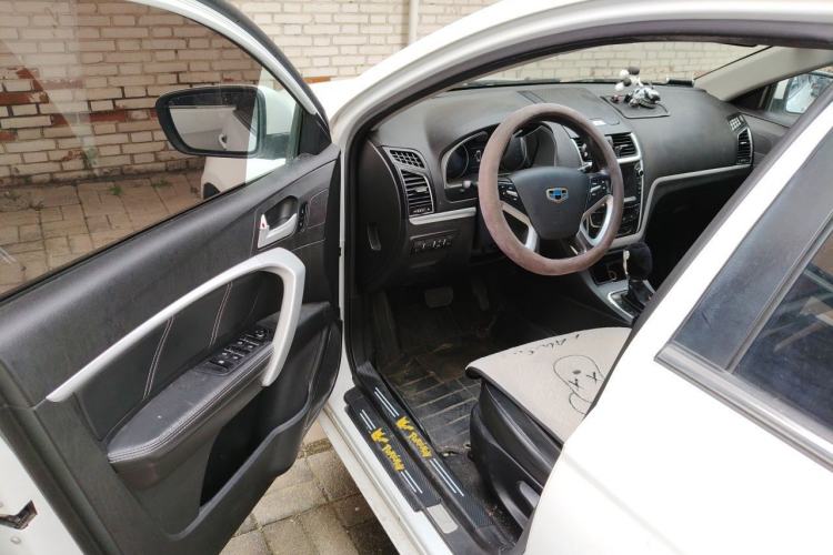 Used Geely Auto Emgrand 2016 Sedan 1.5L CVT Upward Version Driver Seat