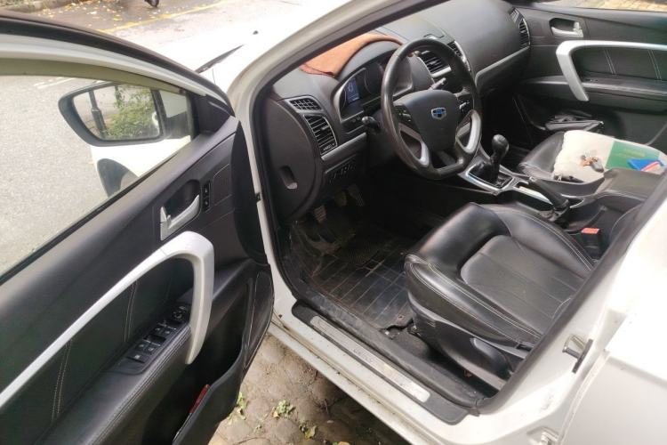 Used Geely Auto Emgrand 2016 Sedan 1.5L Manual Upward Edition Driver Seat