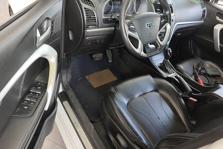 Used Geely Auto Emgrand 2016 Sedan 1.5L CVT Upward Version Driver Seat