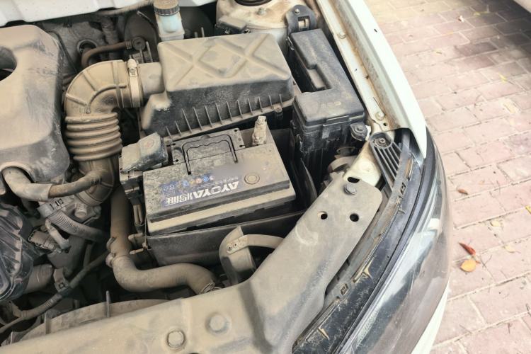 Used Geely Auto Emgrand 2016 Sedan 1.5L CVT Luxury Model Engine Bay Left