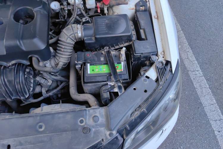 Used Geely Auto Emgrand 2016 Sedan 1.5L Manual Upward Edition Engine Bay Left