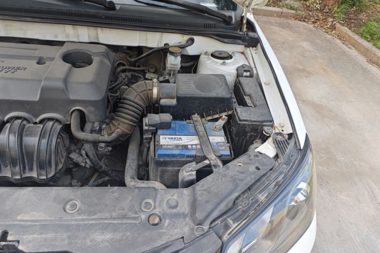 Used Geely Auto Emgrand 2016 Sedan 1.5L Manual Luxury Model Engine Bay Left