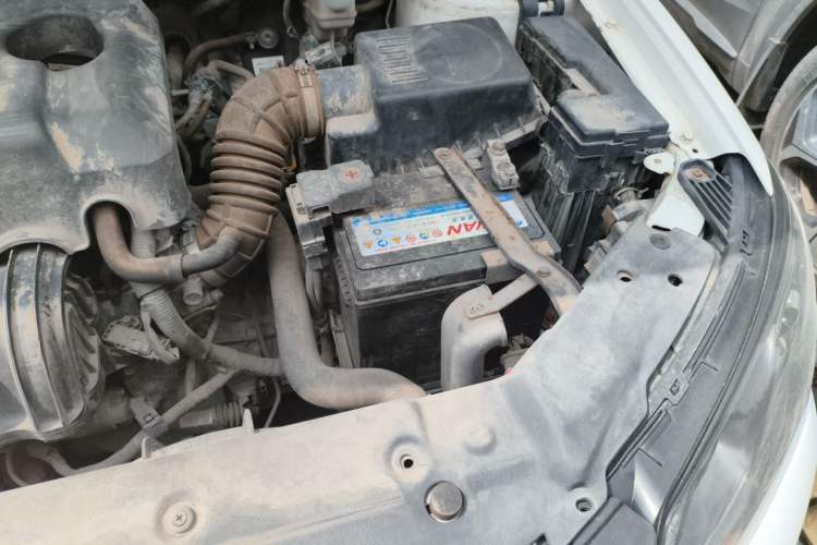 Used Geely Auto Emgrand 2016 Sedan 1.5L Manual Upward Edition Engine Bay Left