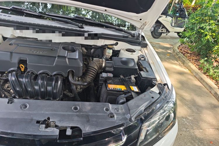 Used Geely Auto Emgrand 2016 Sedan 1.5L Manual Fashion Edition Engine Bay Left