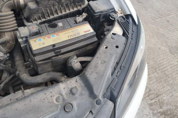 Used Geely Auto Emgrand 2016 Sedan 1.5L CVT Upward Version Engine Bay Left