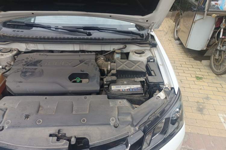 Used Geely Auto Emgrand 2016 Sedan 1.3T CVT Upward Edition Engine Bay Left