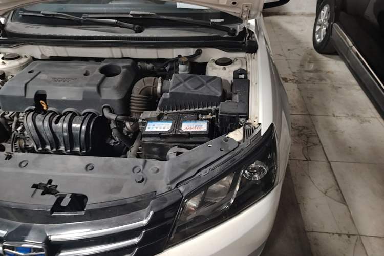 Used Geely Auto Emgrand 2016 Sedan 1.5L CVT Luxury Model Engine Bay Left
