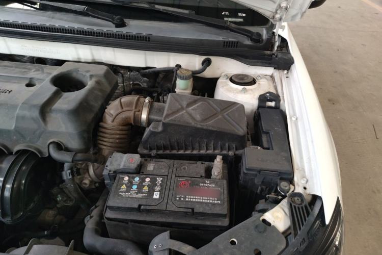 Used Geely Auto Emgrand 2016 Sedan 1.5L CVT Luxury Model Engine Bay Left