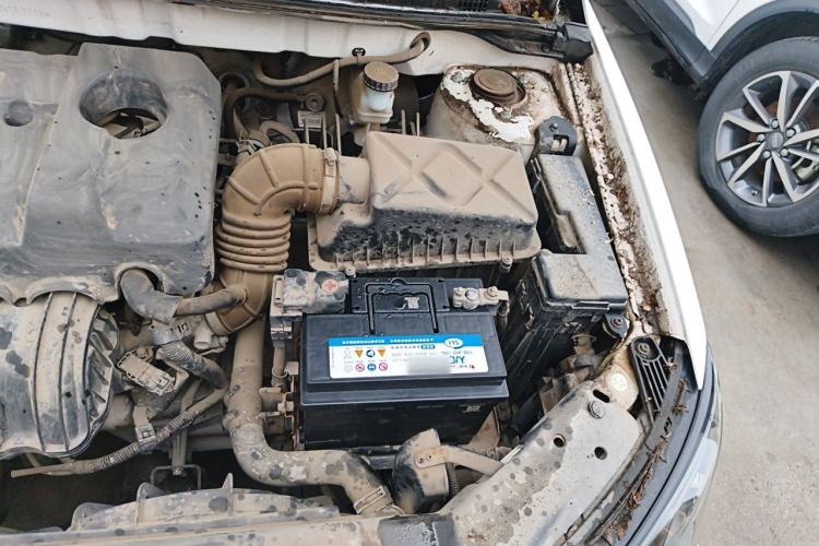 Used Geely Auto Emgrand 2016 Sedan 1.5L CVT Luxury Model Engine Bay Left