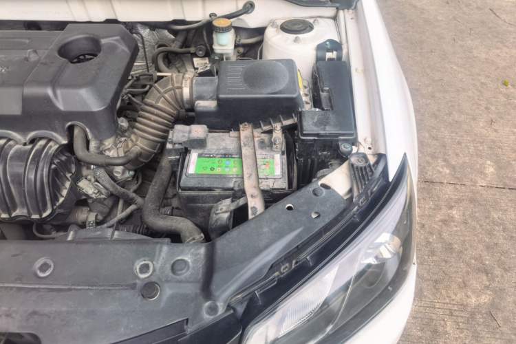Used Geely Auto Emgrand 2016 Sedan 1.5L Manual Upward Edition Engine Bay Left