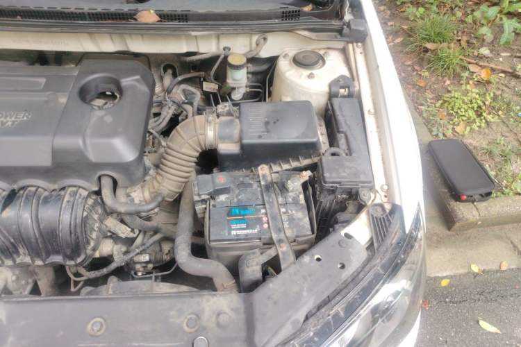 Used Geely Auto Emgrand 2016 Sedan 1.5L Manual Upward Edition Engine Bay Left