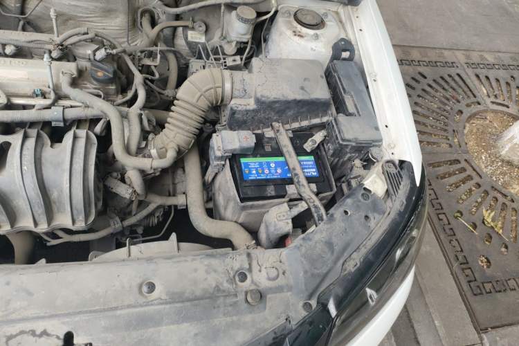 Used Geely Auto Emgrand 2016 Sedan 1.5L Manual Upward Edition Engine Bay Left