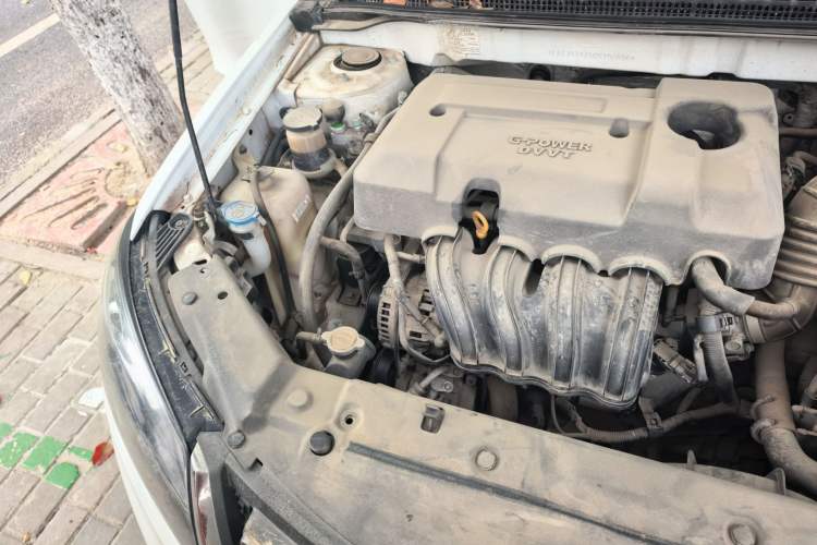 Used Geely Auto Emgrand 2016 Sedan 1.5L CVT Luxury Model Engine Bay Right